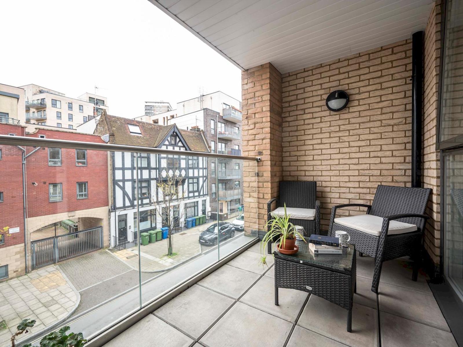 London Apartment Near Tower Bridge And Tube Pass The Keys 외부 사진
